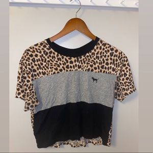 SOLD ON MERCARI VS PINK cropped color block tee